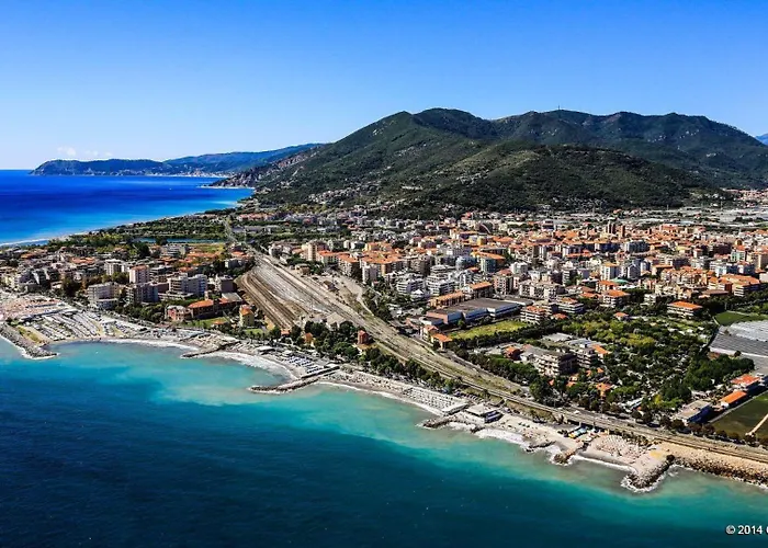 450 Mt Dal Mare E Posto Auto - Relax Per Sei Albenga